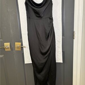 Ever New Elegant Black Dress with Spaghetti Straps